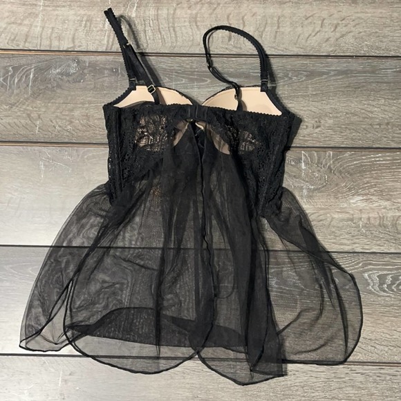 Victoria’s Secret Black Lace and Nude Babydoll 34B - Picture 4 of 7